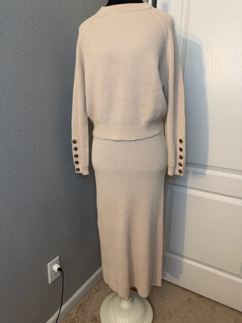 Sezane Sami Jumper and Naelle Skirt Set Natural Beige Size Large - Picture 5 of 16